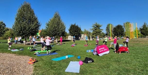 Fit in den Tag auf der "alla hopp!"-Anlage (Foto: Nicole Jäger) Fit in den Tag auf der "alla hopp!"-Anlage