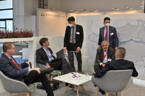 Die Stadt Heidelberg war auf der Expo Real vertreten. (Foto: MRN GmbH) Vertreter der Stadt Heidelberg am Messestand auf der Expo Real.