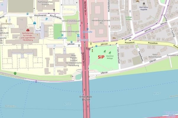 „Sport im Park“ – Jahnplatz / Grünanlage "Am Römerbad"(Foto: OpenStreetMap) Jahnplatz / Grünanlage "Am Römerbad"